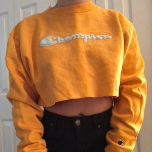 🧡 CHAMPION cropped sweatshirt